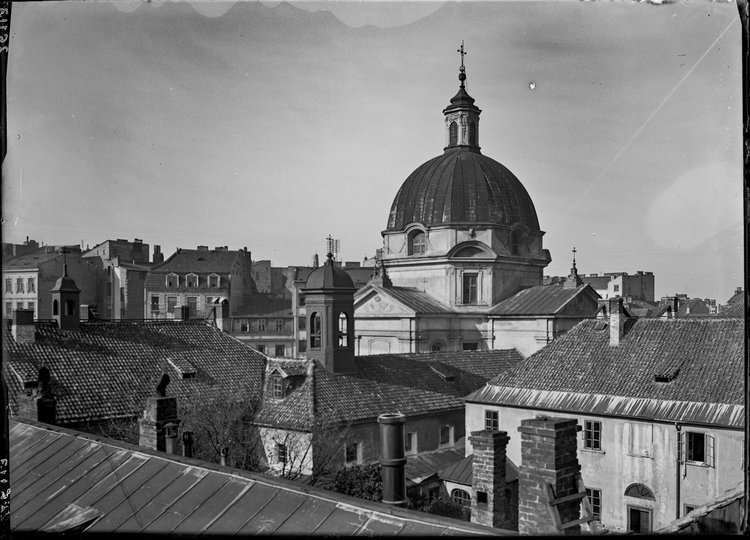 Panorama Nowego Miasta z kościołem św. Kazimierza (sakramentek)