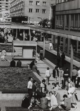 Śródmiejski Mall (currently Stefana “Wiecha” Wiecheckiego Mall)