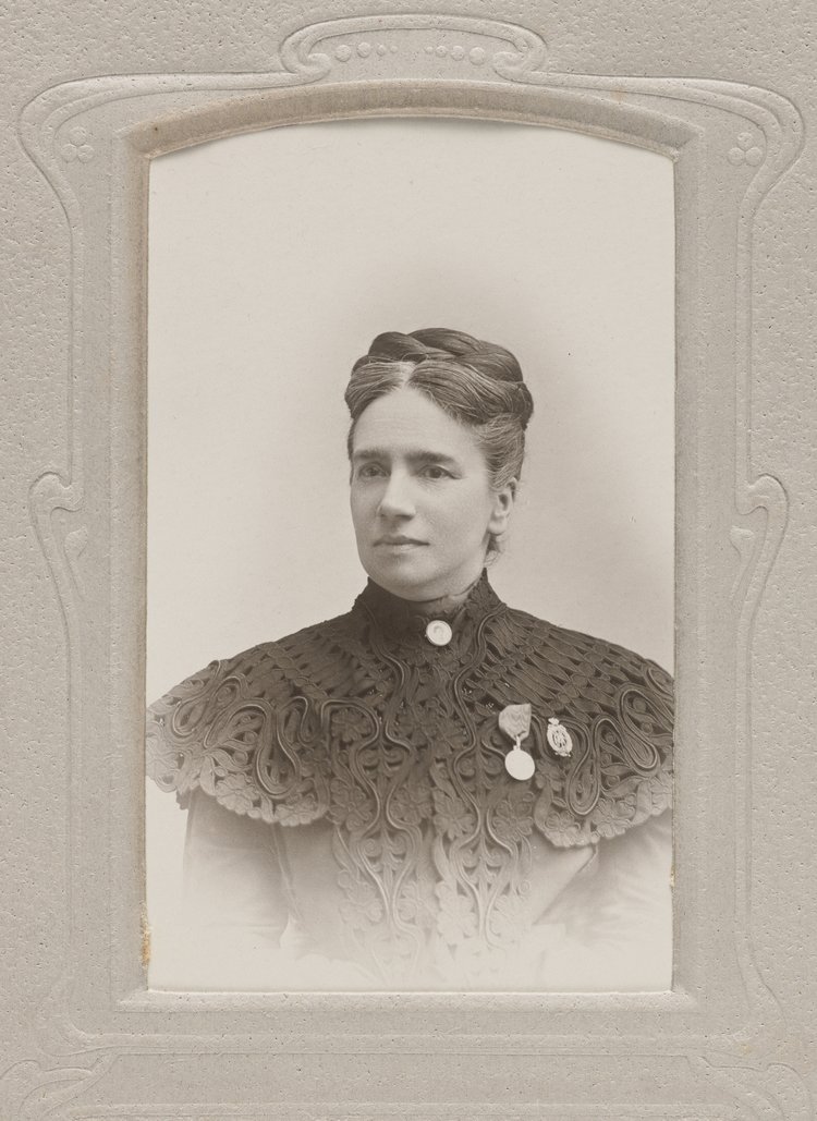 Portret Anny Chapuis