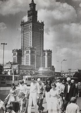 Widok na Pałac Kultury i Nauki od strony rotundy PKO