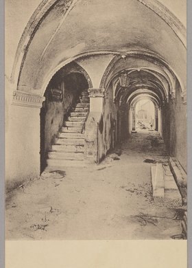 Sień kamienicy Baryczków przy Rynku Starego Miasta 32