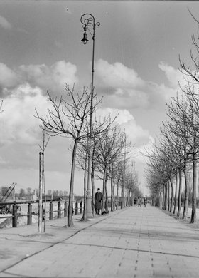 Wybrzeże Kościuszkowskie, widok w kierunku południowym