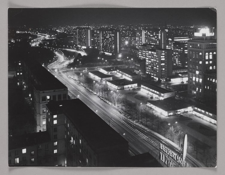 Marszałkowska St. at night (reversed view)