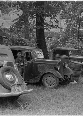 Park samochodowy Zgrupowania AK "Krybar"