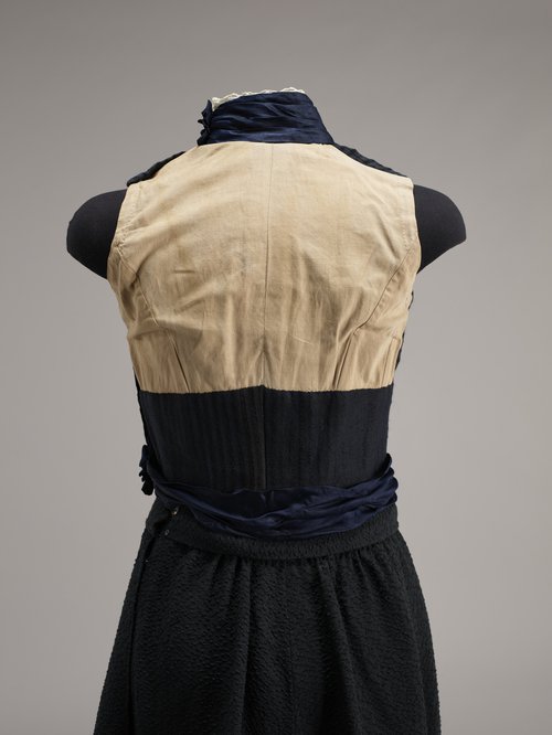 Kostium damski granatowy: bolerko, spódnica, bluzka-przodzik