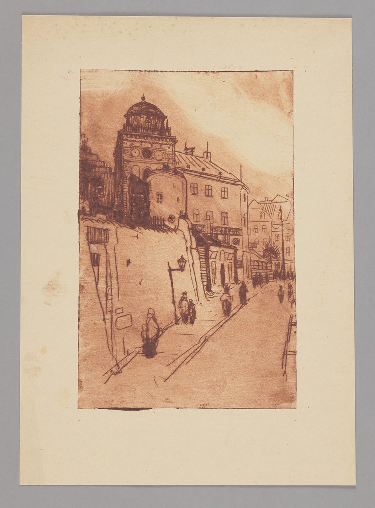 Wieża Bernardynów od ulicy Mariensztat