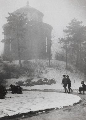 Ogród Saski zimą, widok na Wodozbiór