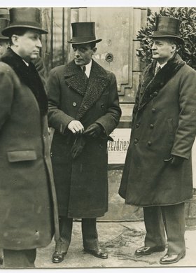 Karol Romer, Giuseppe Bastianini, Pietro Adolfo Cittadini i Alberto Bellardi Ricci w dniu pogrzebu Stefana Przeździeckiego