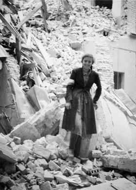 Powstanie warszawskie. "Hanka" Anna Jakubowska, łączniczka II plutonu porucznika ,,Rygla"