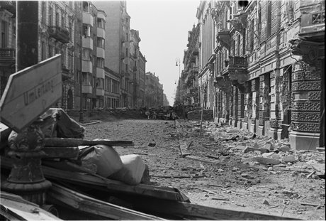 Perspektywa ulicy Koszykowej