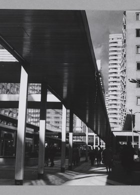 Śródmiejski Mall (currently Stefana “Wiecha” Wiecheckiego Mall)