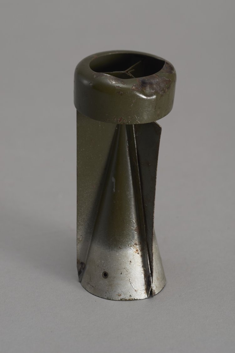 Lotka niemieckiej bomby zapalającej zrzuconej na Warszawę we wrześniu 1939 roku