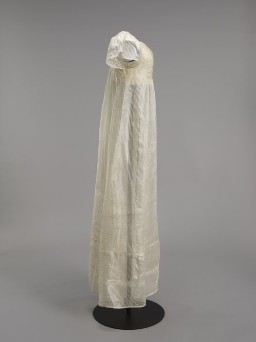 Suknia damska empirowa oraz fragment tkaniny