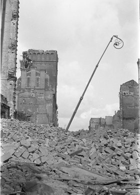 Ruiny zabudowy przy ulicy Zielnej