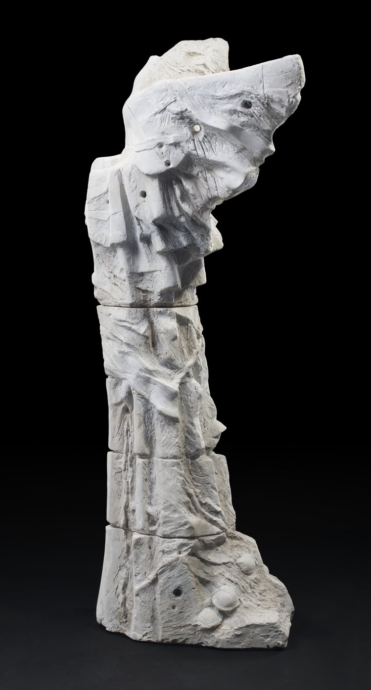 Uskrzydlona Kolumna I (Model pomnika Bitwy o Monte Cassino w Warszawie) z cyklu Uskrzydlone postacie