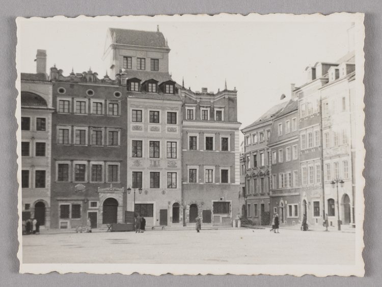 Wylot ulicy Krzywe Koło na Rynek Starego Miasta