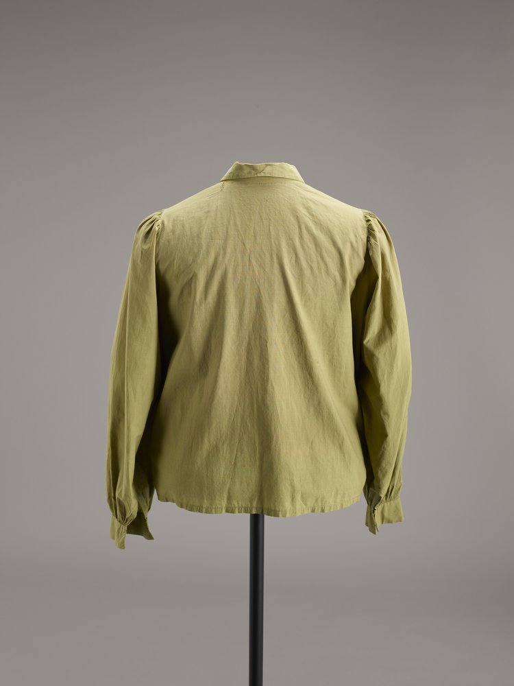 Bluzka uczestniczki powstania warszawskiego Janiny Rucińskiej-Kazimierskiej, ps. Kalina II