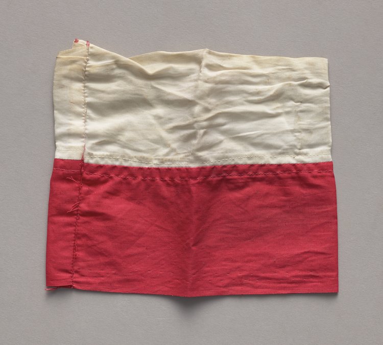 Opaska strajkowa z pieczątką NSZZ Solidarność