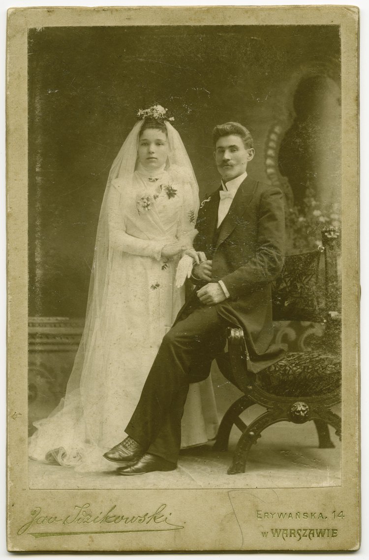 Portret ślubny nieznanej pary