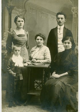 Portret Stasia Grzebiliszewskiego, Zofii, Franciszki i Jana Krasuskich oraz Pauliny Chołodzińskiej