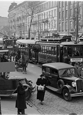 Poddębski, Henryk (1890-1945) - fotograf, krajoznawca, członek PTK