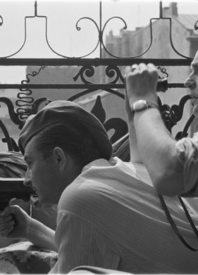 Stanowisko strzeleckie na balkonie w Alejach Jerozolimskich 22