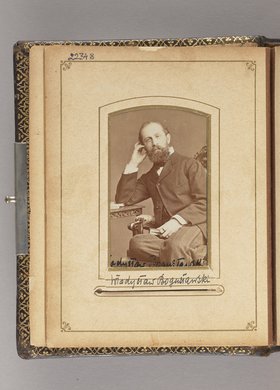 Album z fotografiami rodziny Bogusławskich i Norblinów