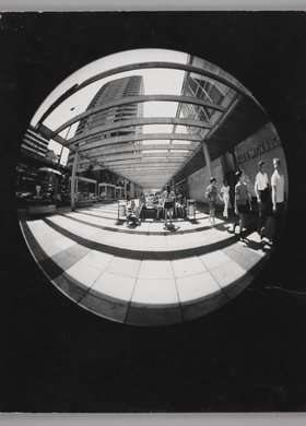 Pasaż Śródmiejski (ob. pasaż Stefana Wiecheckiego "Wiecha") na wysokości domu towarowego "Junior"