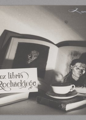 Martwa natura z ex librisem Romualda Rochackiego