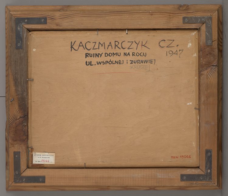 Ruiny domu na rogu ulic Wspólnej i Kruczej