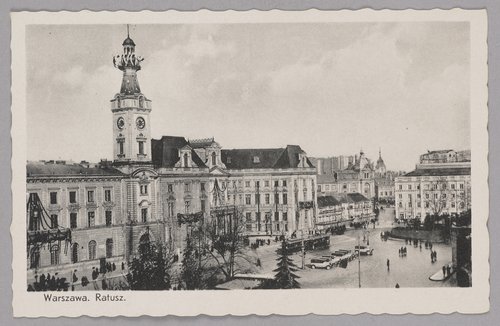 Ratusz na placu Teatralnym