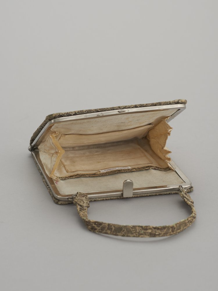 Torebka ze złotej lamy