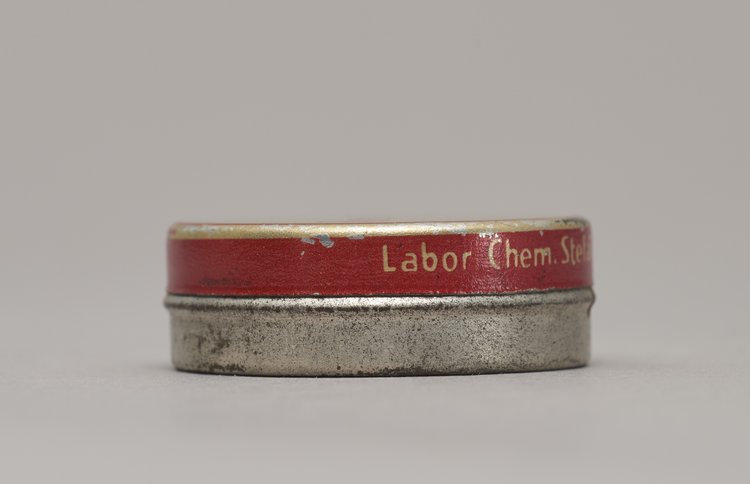 Pudełko po Kremie pani