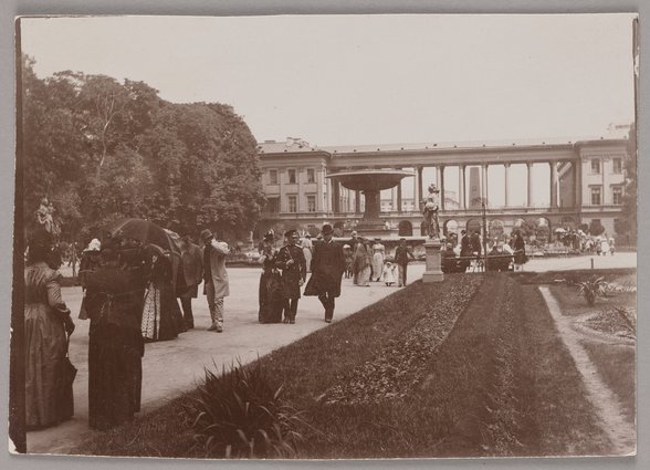 Aleja główna Ogrodu Saskiego