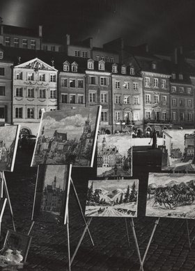 "Galeria obrazów" na Rynku Starego Miasta