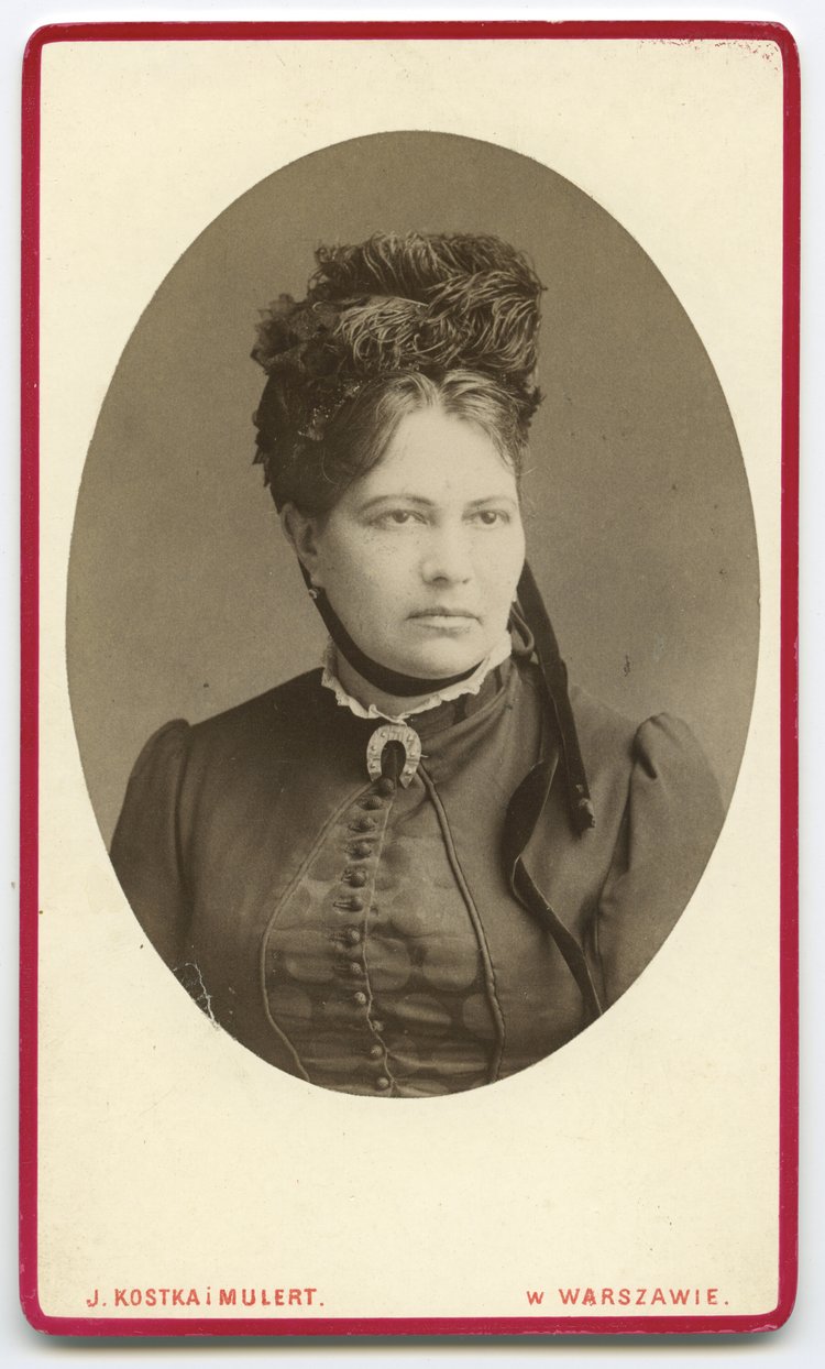 Portret nieznanej kobiety