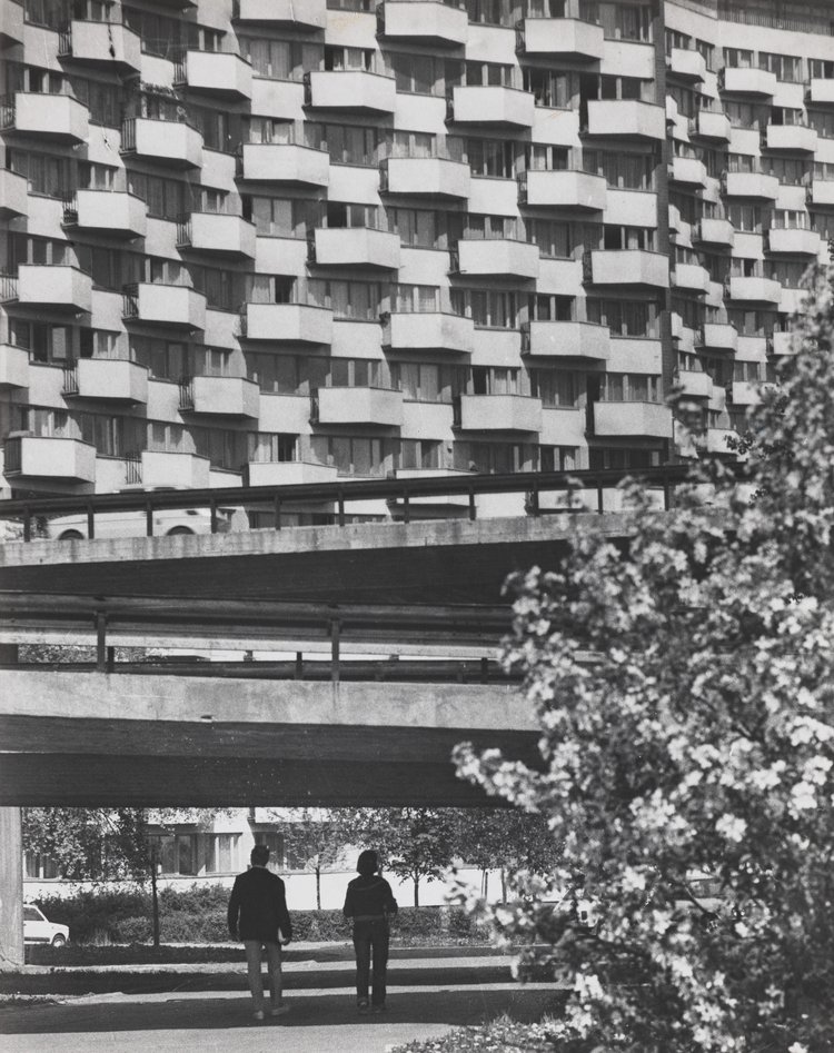 Fragment of Łazienkowska Thoroughfare