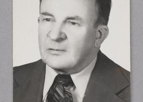 Chojnacki, Jerzy Karol ps. "Chojna" (1909–1988) – rzeźbiarz, fotograf, powstaniec