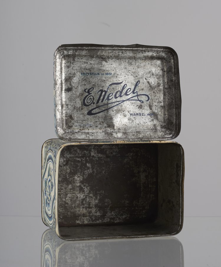 Puszka na słodycze z widokami Warszawy