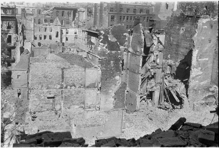 Panorama ruin Śródmieścia