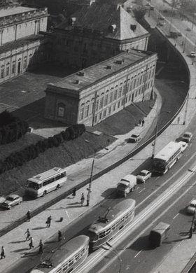 Widok z góry na trasę W-Z i pałac Pod Blachą