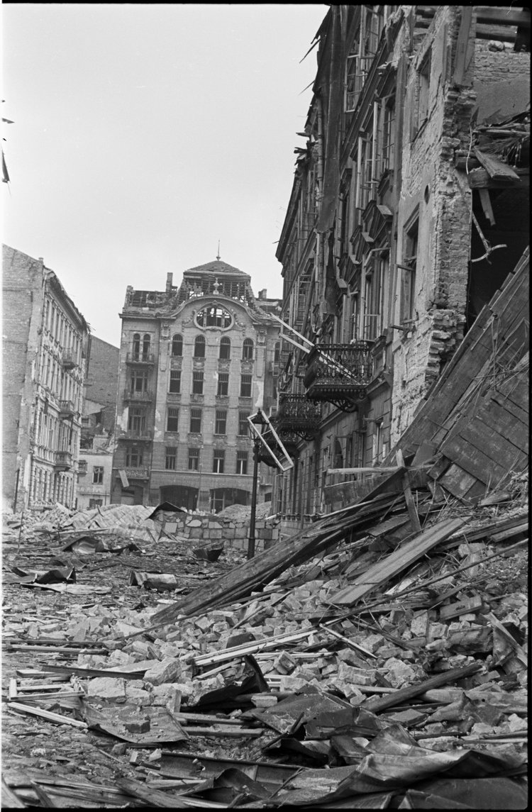 Zniszczenia zabudowy przy ulicy Śliskiej