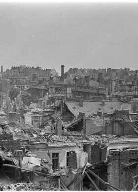 Panorama ruin zabudowy Śródmieścia