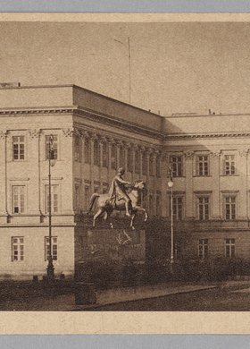 Pomnik księcia Józefa Poniatowskiego na placu Saskim