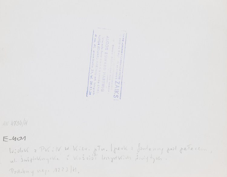 Widok z Pałacu Kultury i Nauki na park Świętokrzyski i zabudowę północnego Śródmieścia