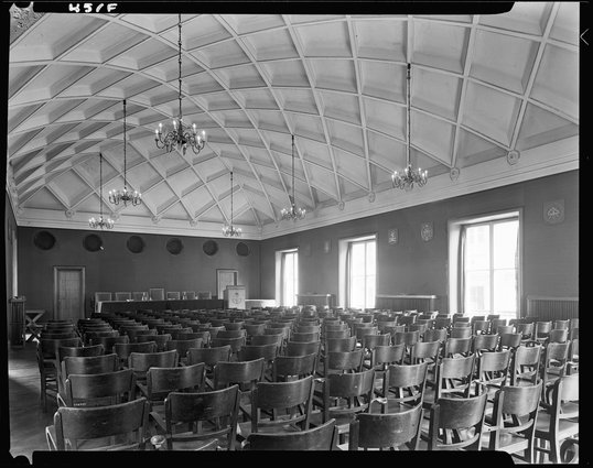 Pałac Chodkiewiczów - Dom Rzemiosła, wnętrze
