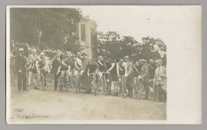 Zawody kolarskie na Dynasach