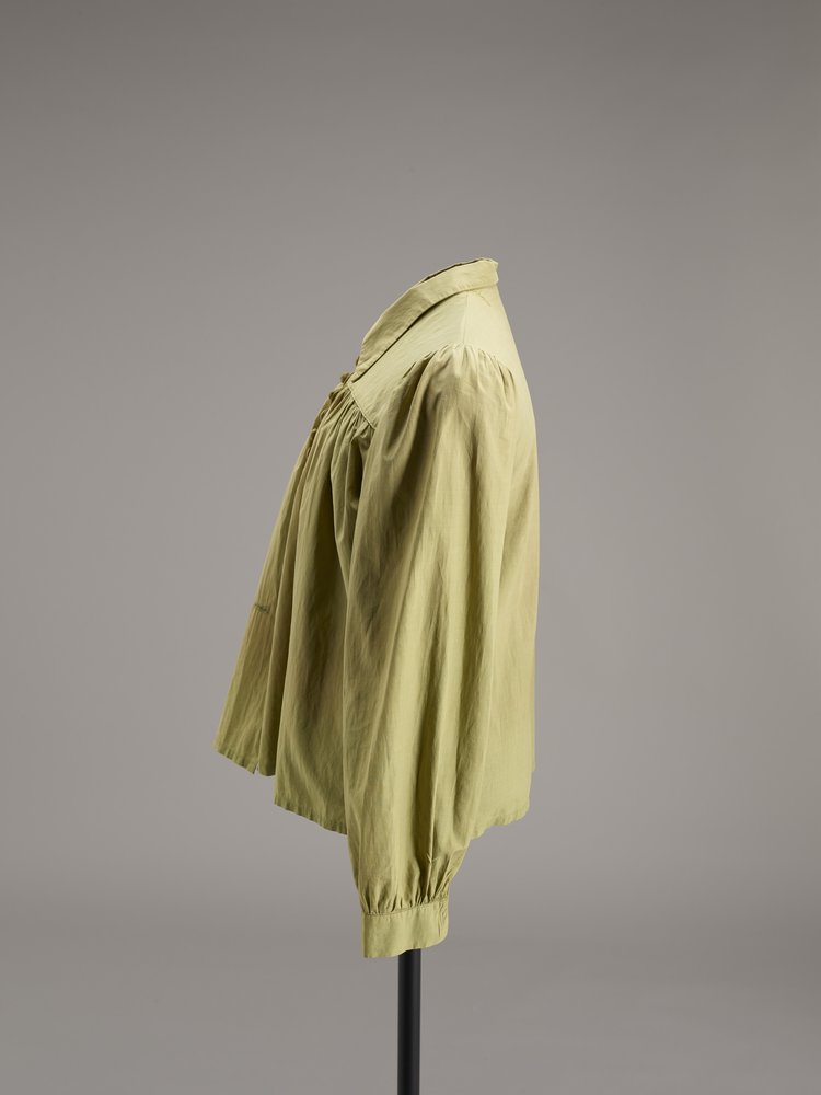 Bluzka uczestniczki powstania warszawskiego Janiny Rucińskiej-Kazimierskiej, ps. Kalina II