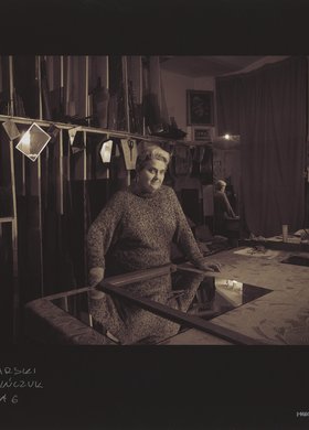 "Zakład szklarski, p. Jadwiga Litwińczuk, ul. Ząbkowska 6"