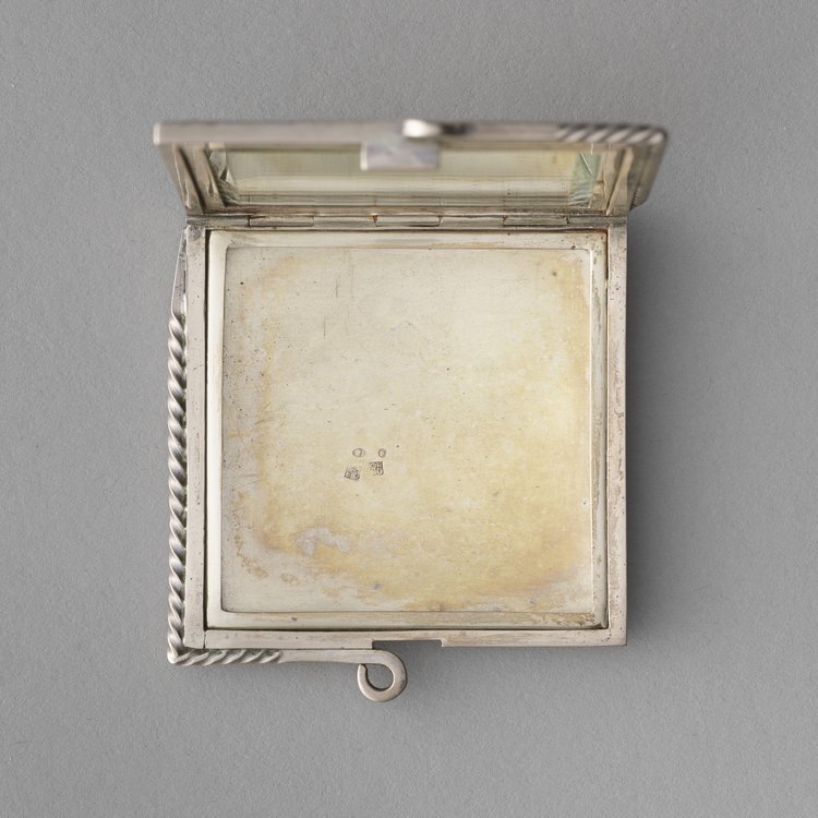 Puderniczka kwadratowa